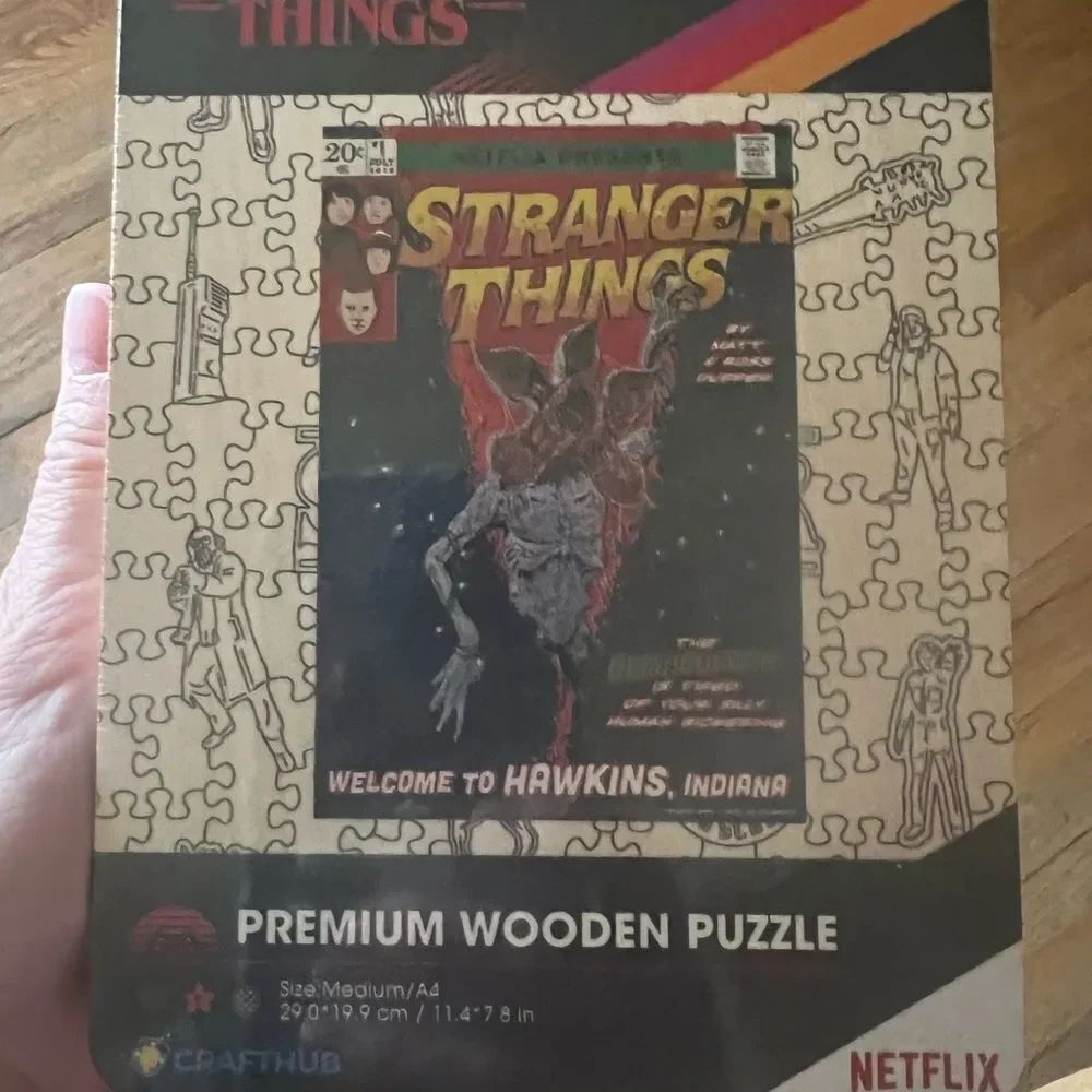 Netflix Stranger Things Premium Wooden Puzzle WELCOME TO HAWKINS INDIANA